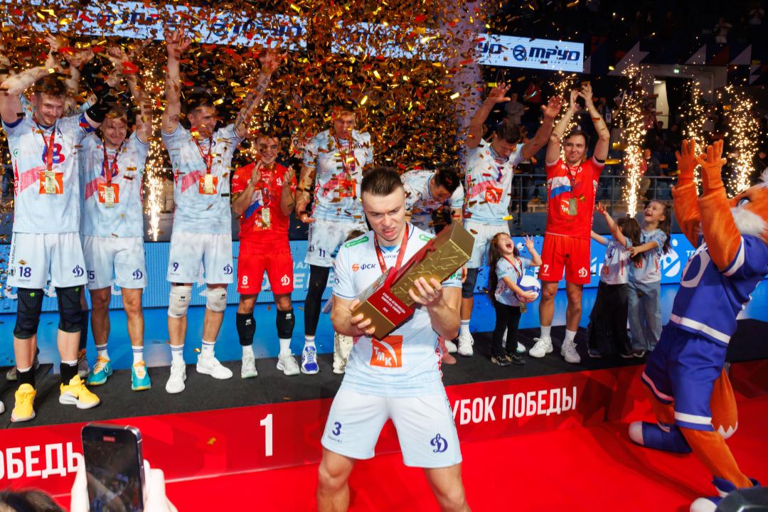 夫快攻得分, 张景胤留洋, 萨波日科夫 夫快攻得分, 张景胤留洋, 萨波日科夫